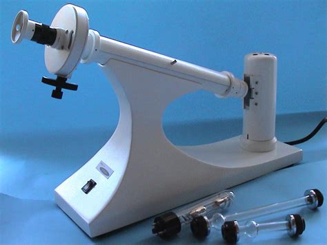 polarimeter adalah wikipedia|polarimeter bahasa indonesia.